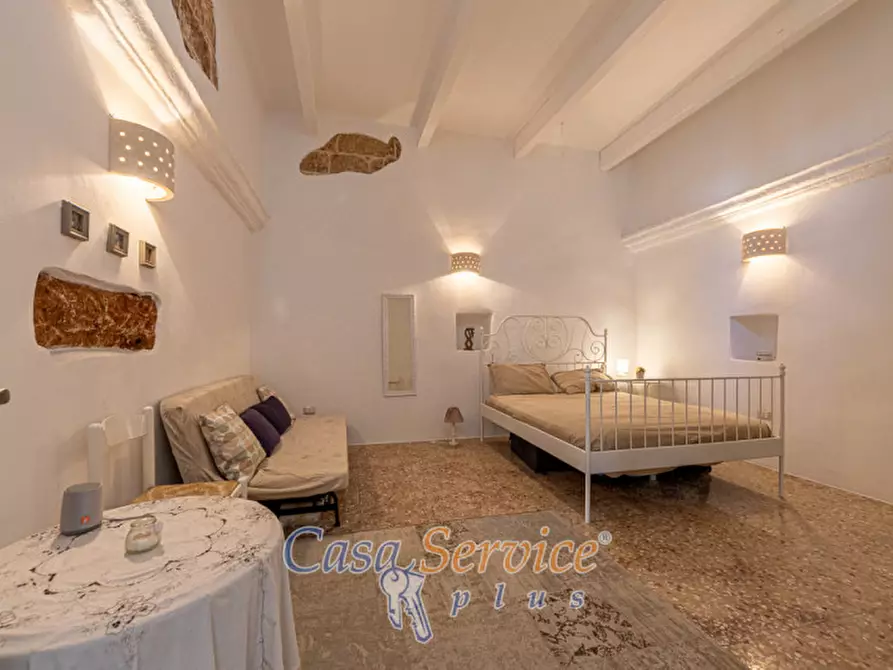 Immagine 4 di Casa indipendente in vendita  in Via Puccini a Matino