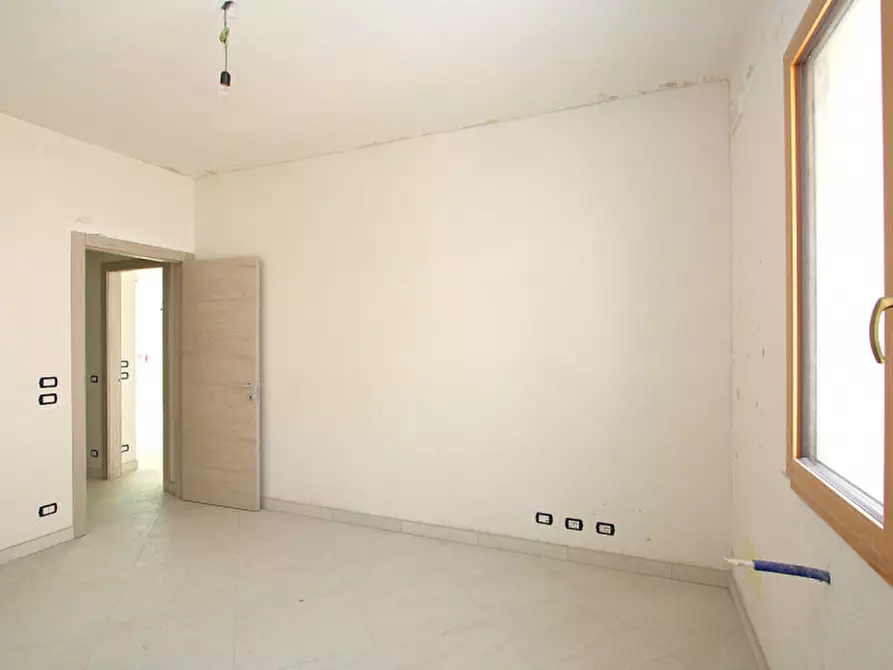 Immagine 6 di Ufficio in vendita  in Via Impero, Parabita, LE, Italia a Parabita