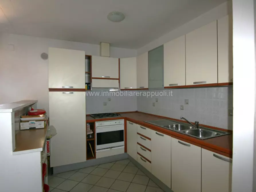 Immagine 30 di Villa in vendita  a Sinalunga