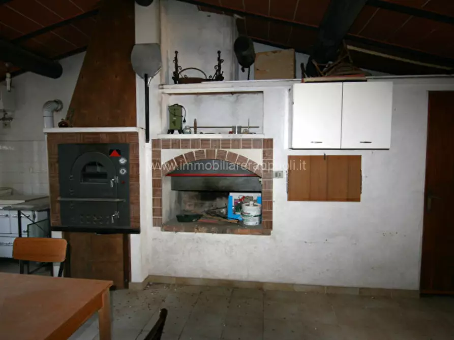 Immagine 42 di Villa in vendita  a Sinalunga