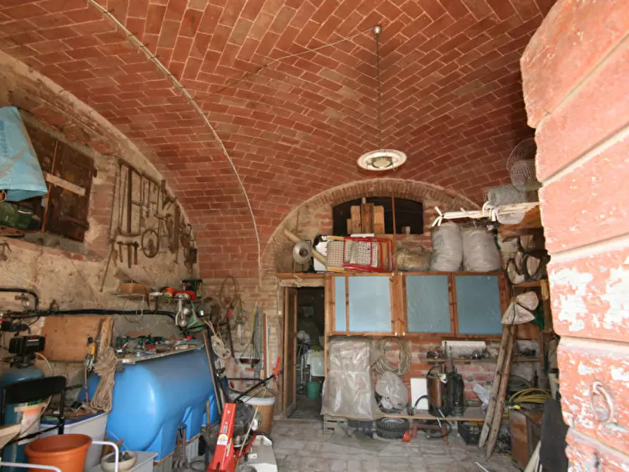 Immagine 49 di Villa in vendita  a Sinalunga