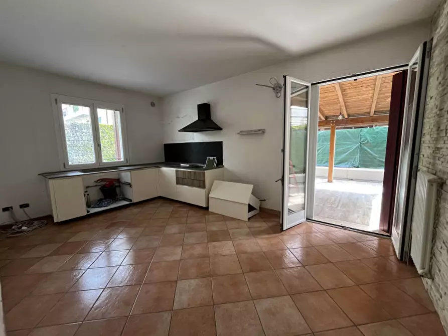 Immagine 11 di Casa bifamiliare in vendita  in via San Zeno a Veggiano