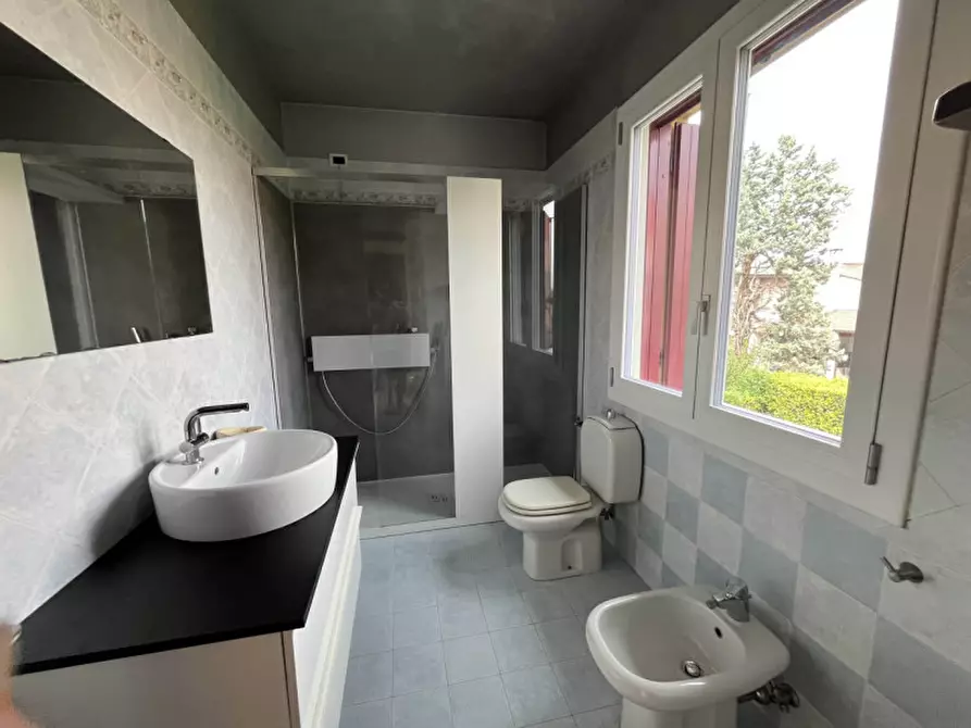 Immagine 18 di Casa bifamiliare in vendita  in via San Zeno a Veggiano