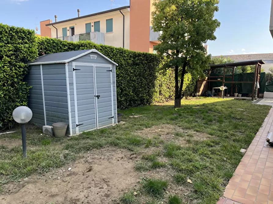 Immagine 26 di Casa bifamiliare in vendita  in via San Zeno a Veggiano