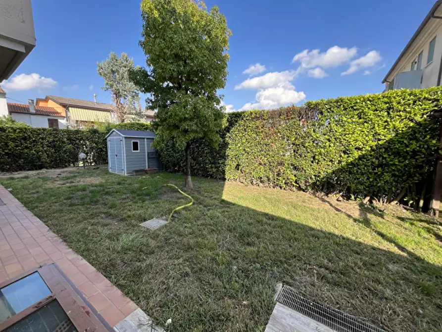 Immagine 28 di Casa bifamiliare in vendita  in via San Zeno a Veggiano