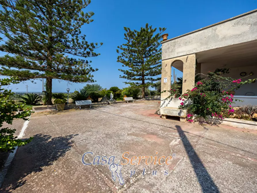 Immagine 11 di Casa indipendente in vendita  in Strada Vicinale Rischiazzi a Parabita