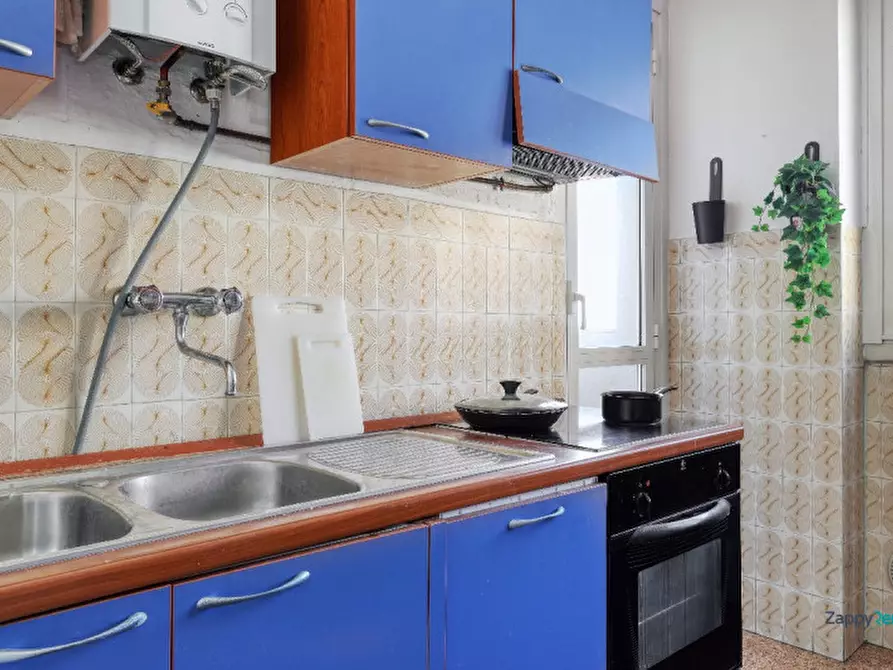 Immagine 6 di Camera in affitto  in Via Carlo Marx a Milano