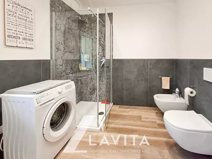 Immagine 19 di Appartamento in vendita  in via rovereto a Bolzano