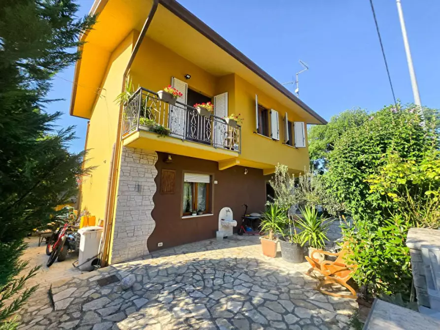 Immagine 1 di Casa bifamiliare in vendita  in Località Monterone a Sestino