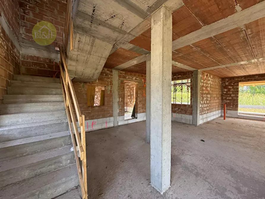 Immagine 11 di Casa bifamiliare in vendita  in Via Santi a Angiari