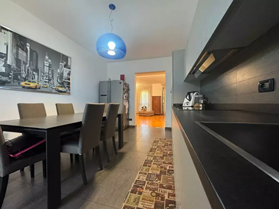 Immagine 12 di Appartamento in vendita  a Borgosatollo