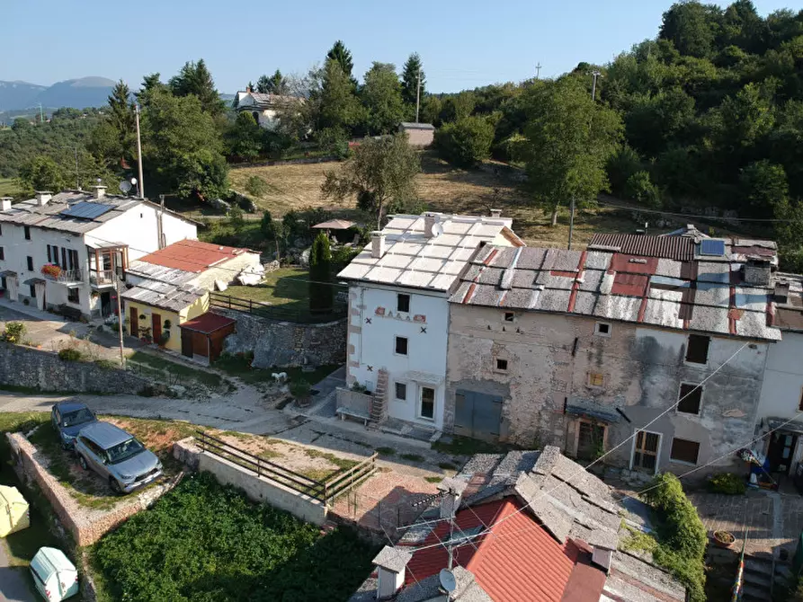 Immagine 1 di Villetta a schiera in vendita  in Contrada Genderli a Erbezzo