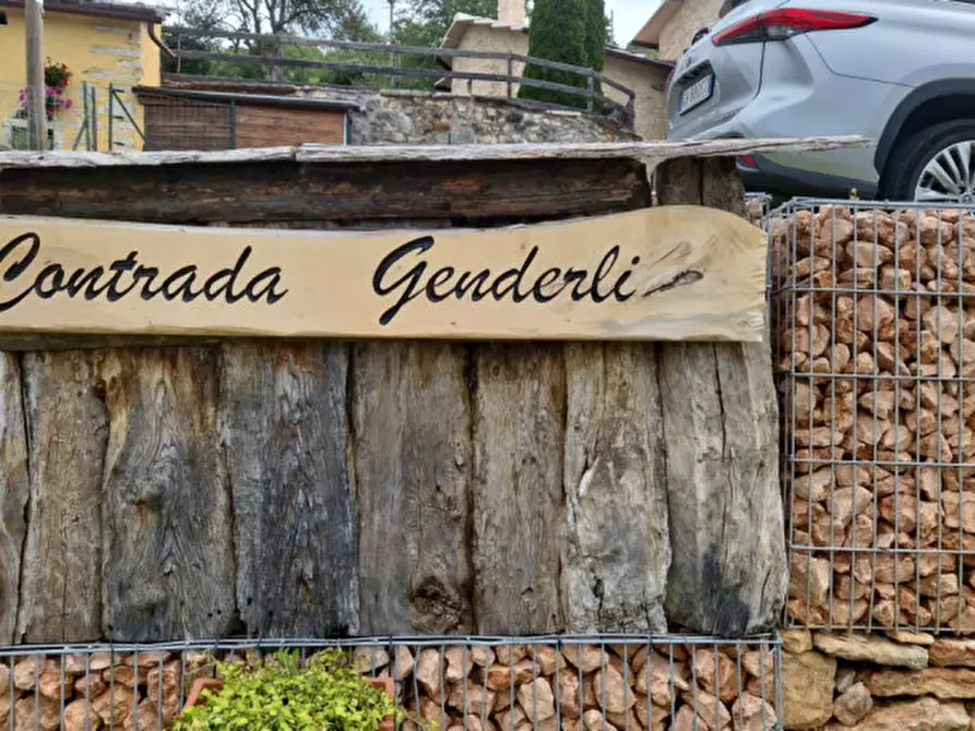 Immagine 7 di Villetta a schiera in vendita  in Contrada Genderli a Erbezzo