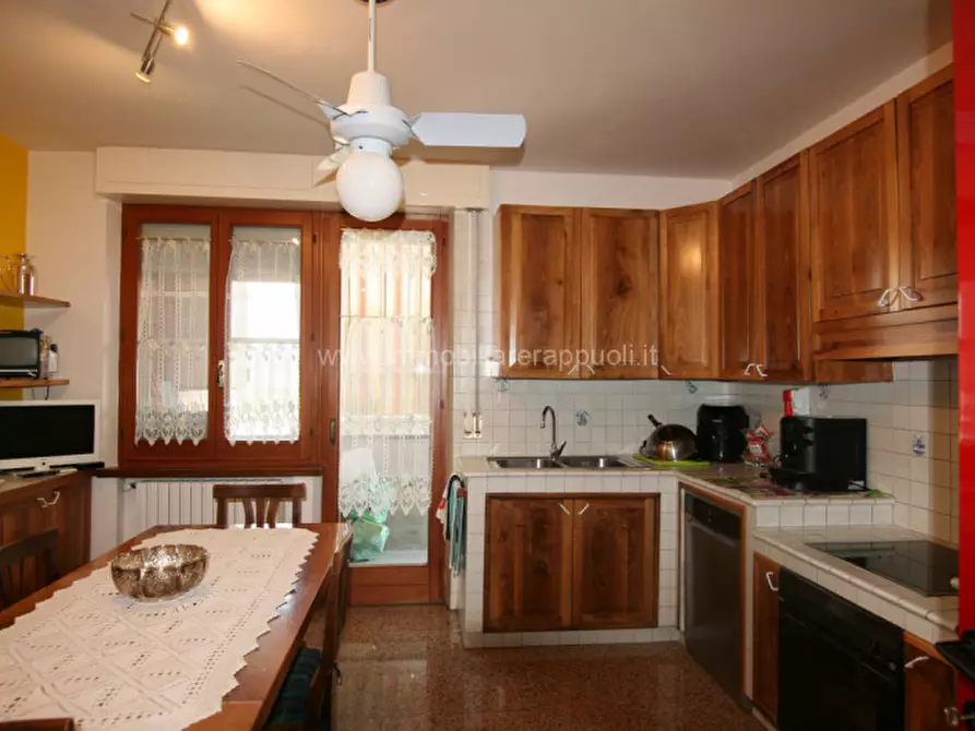 Immagine 5 di Appartamento in vendita  a Montepulciano