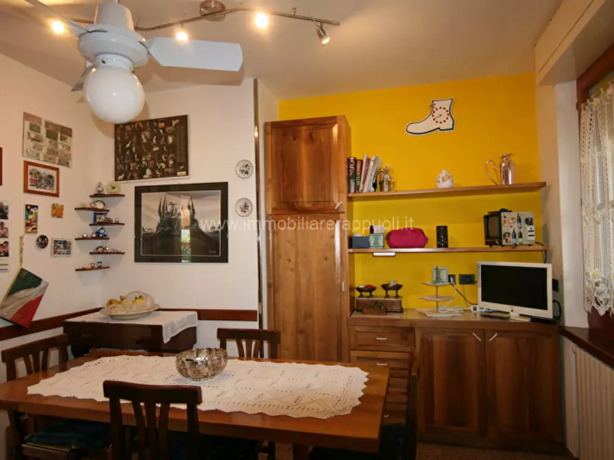 Immagine 7 di Appartamento in vendita  a Montepulciano