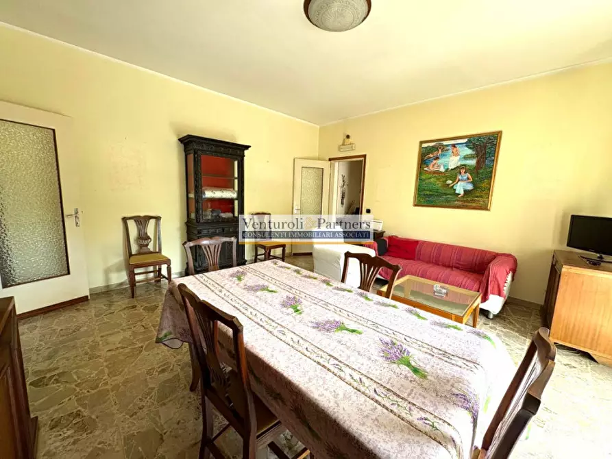 Immagine 1 di Appartamento in vendita  in Via Montebruno a Desenzano Del Garda