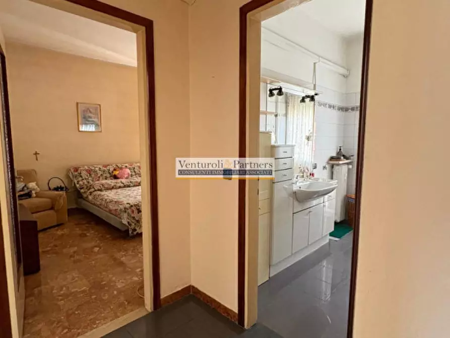 Immagine 25 di Appartamento in vendita  in Via Montebruno a Desenzano Del Garda