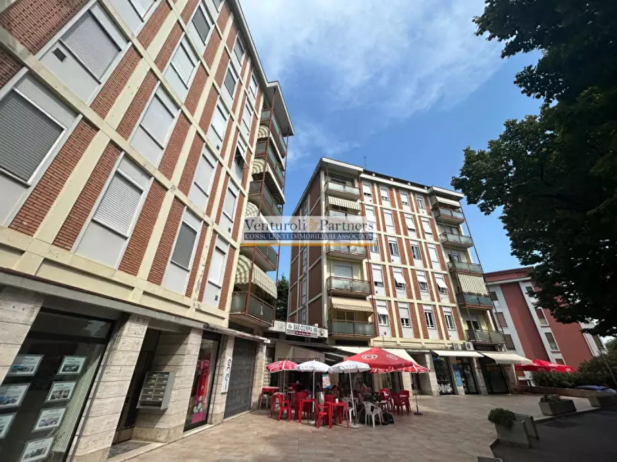 Immagine 30 di Appartamento in vendita  in Via Montebruno a Desenzano Del Garda