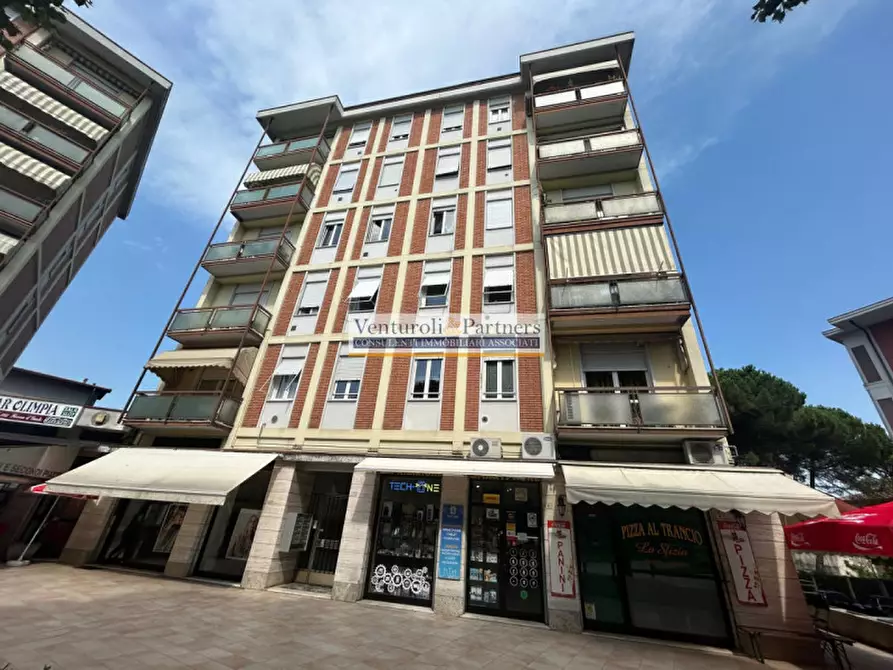 Immagine 31 di Appartamento in vendita  in Via Montebruno a Desenzano Del Garda