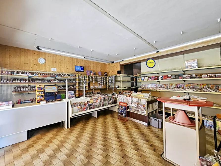 Immagine 2 di Attività commerciale in vendita  in Via Vittorio a Ponso