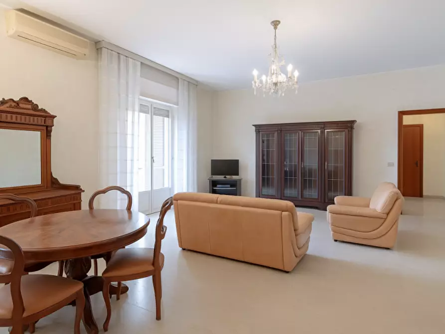 Immagine 4 di Appartamento in vendita  in via lidice 8 a Bologna