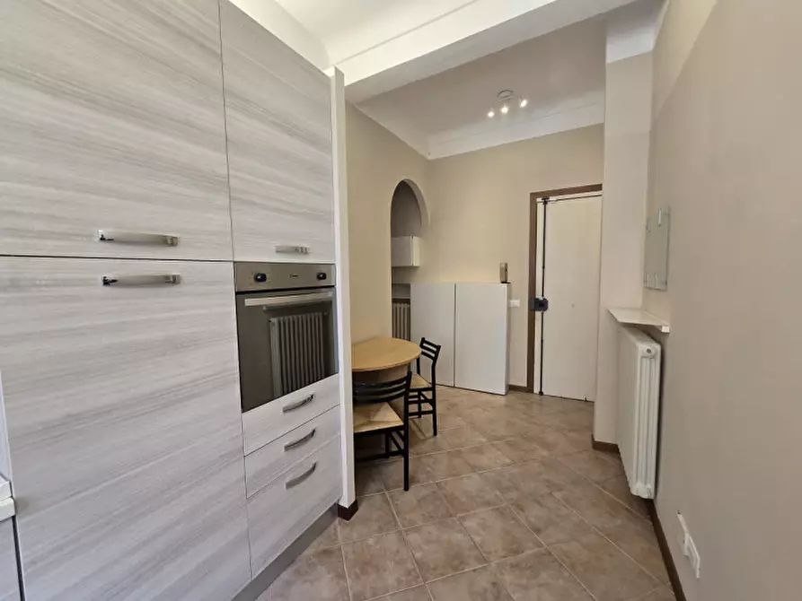 Immagine 1 di Appartamento in affitto  a Modena