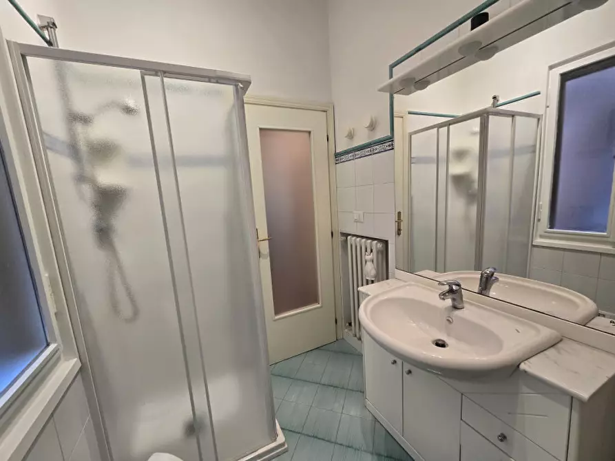 Immagine 9 di Appartamento in affitto  a Modena