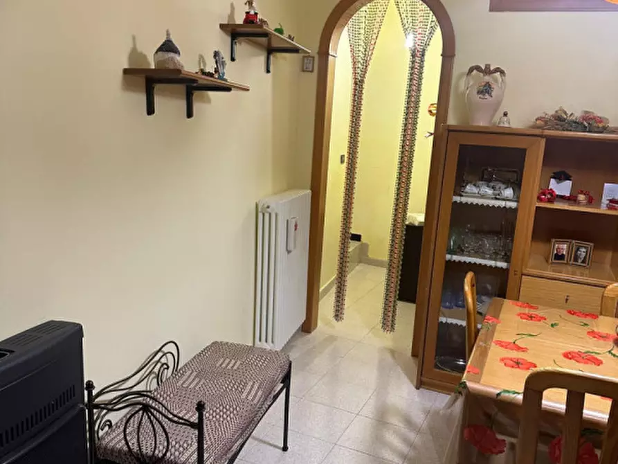 Immagine 9 di Casa indipendente in vendita  in Largo Chiesa Madre a Miglionico