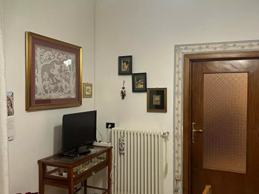 Immagine 26 di Casa indipendente in vendita  in Largo Chiesa Madre a Miglionico