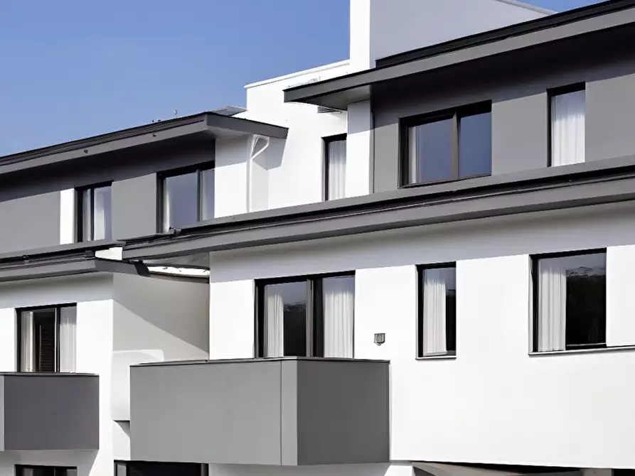 Immagine 13 di Appartamento in vendita  in via Enrico Fermi a Prata Di Pordenone