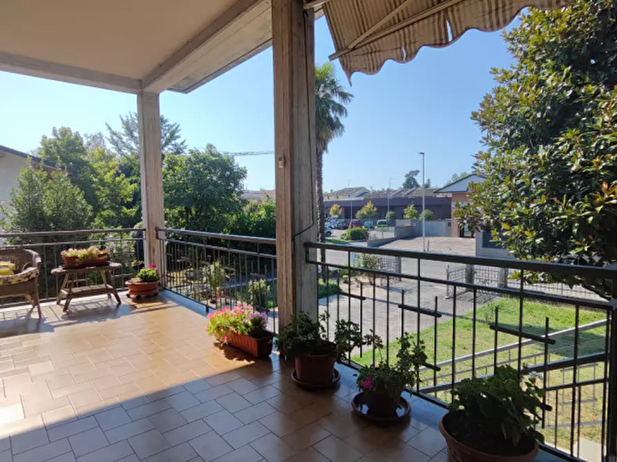 Immagine 2 di Casa indipendente in vendita  in via verdi a Sissa Trecasali