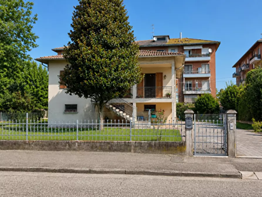 Immagine 31 di Casa indipendente in vendita  in via verdi a Sissa Trecasali