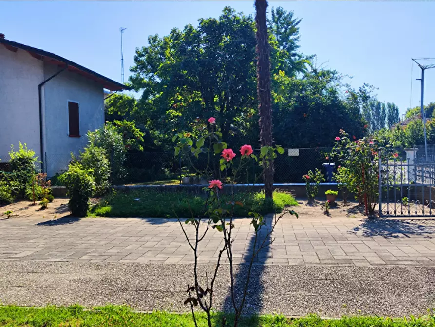 Immagine 58 di Casa indipendente in vendita  in via verdi a Sissa Trecasali