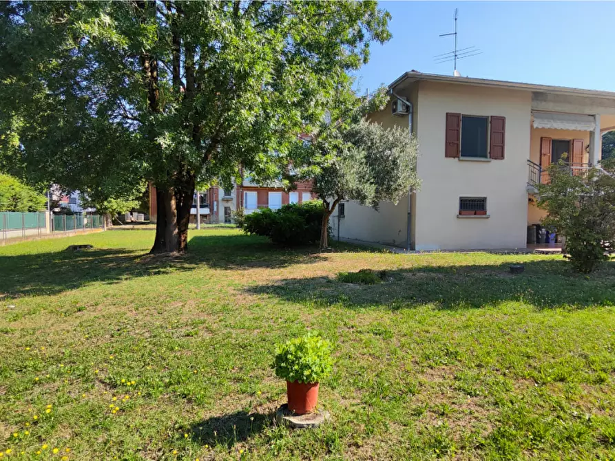 Immagine 59 di Casa indipendente in vendita  in via verdi a Sissa Trecasali