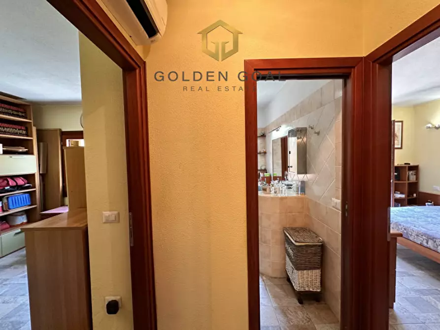 Immagine 21 di Appartamento in vendita  in Li teggi a San Teodoro