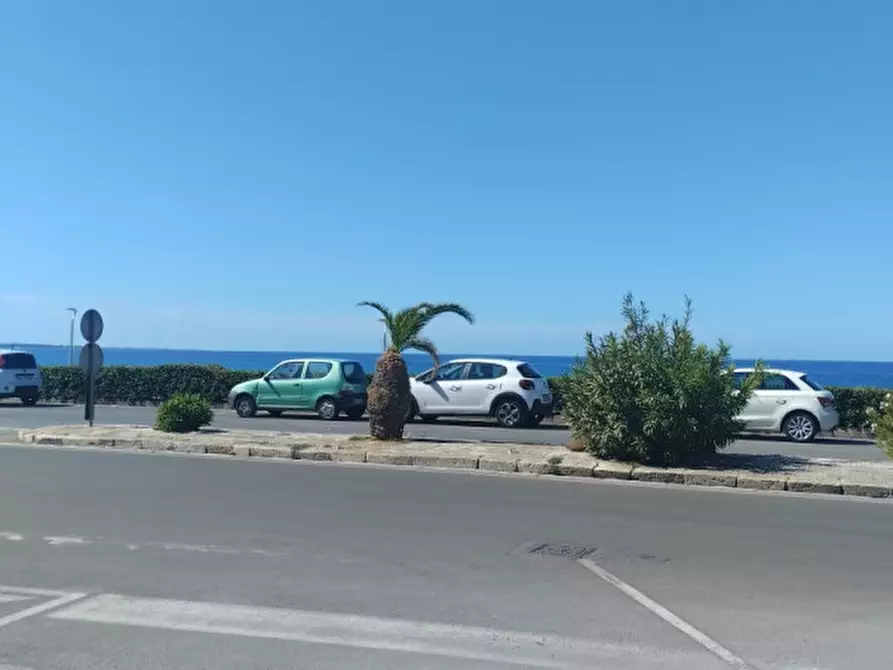 Immagine 8 di Garage in vendita  in Via Salento a Gallipoli