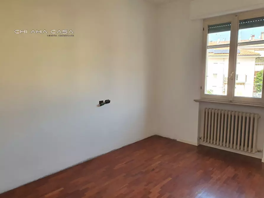 Immagine 10 di Villetta a schiera in vendita  in VIA NUMANA 12 a Pesaro