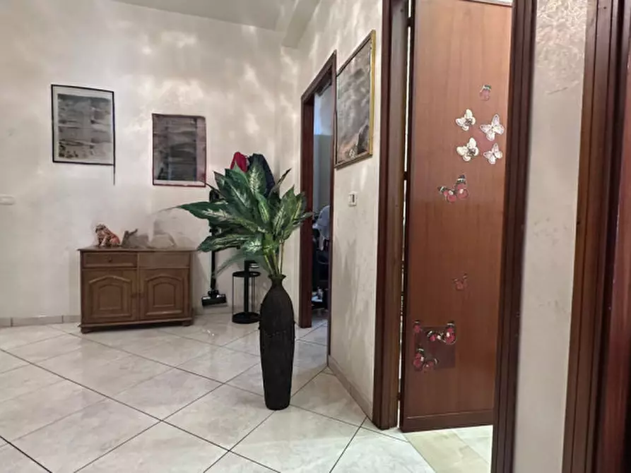 Immagine 10 di Appartamento in vendita  in Via Rosolino Pilo a Bagheria