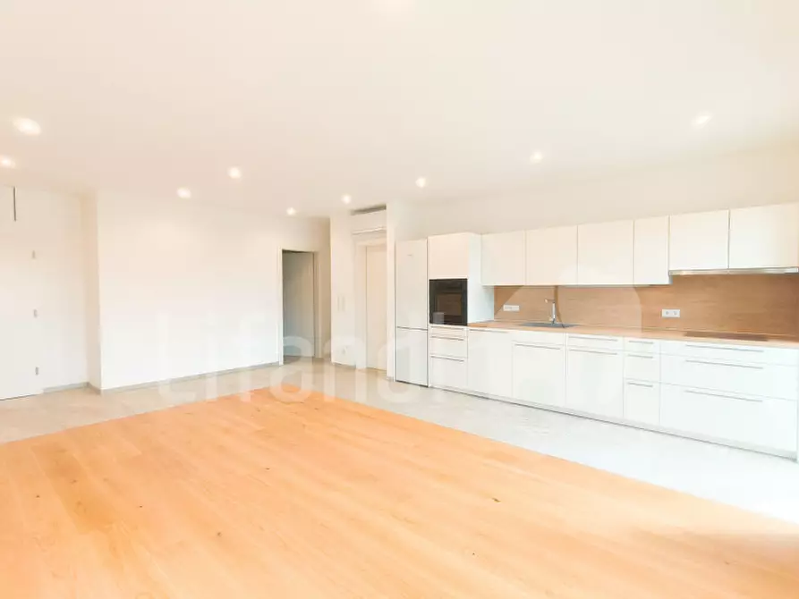 Immagine 3 di Appartamento in vendita  in Enrico-Toti-Straße - Via Enrico Toti a Merano .Meran.