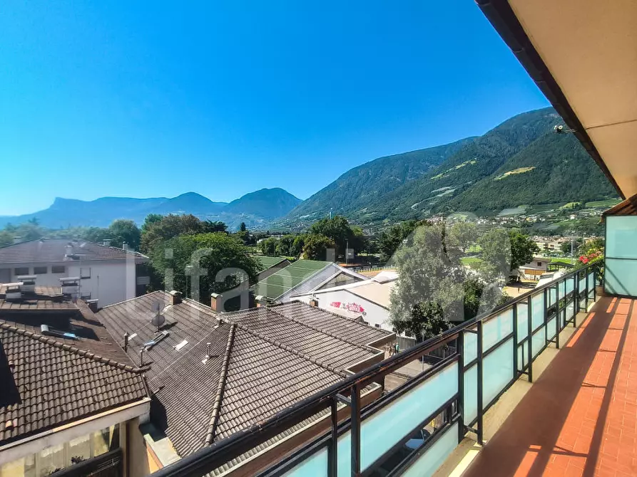 Immagine 8 di Appartamento in vendita  in Enrico-Toti-Straße - Via Enrico Toti a Merano .Meran.