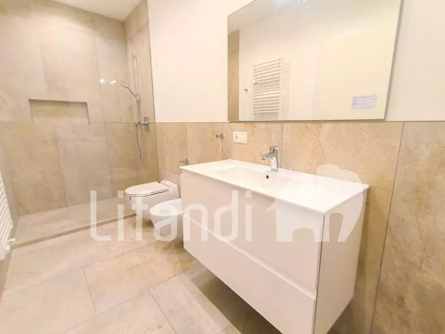 Immagine 11 di Appartamento in vendita  in Enrico-Toti-Straße - Via Enrico Toti a Merano .Meran.