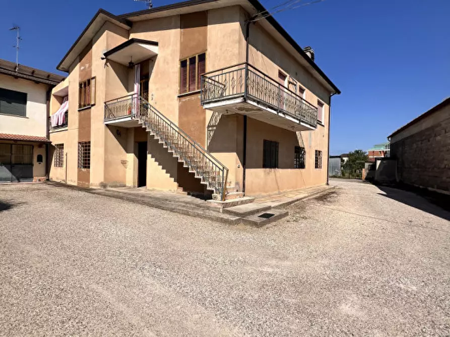 Immagine 3 di Villetta a schiera in vendita  in via giuseppe garibaldi , 37 a Cerea