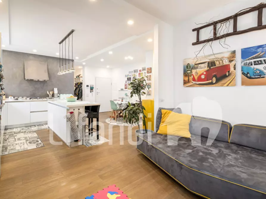 Immagine 5 di Appartamento in vendita  in Via della Visitazione - Mariaheimweg a Bolzano