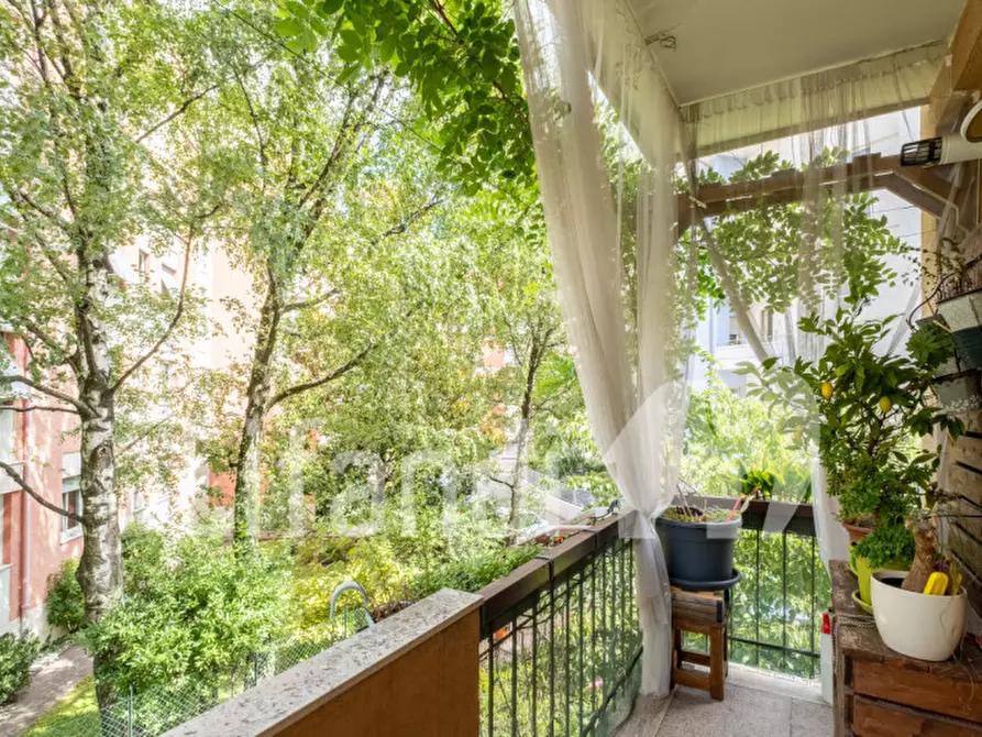 Immagine 17 di Appartamento in vendita  in Via della Visitazione - Mariaheimweg a Bolzano