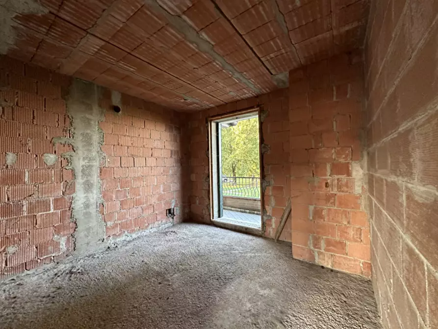 Immagine 3 di Casa quadrifamiliare in vendita  in Via Roma a Due Carrare