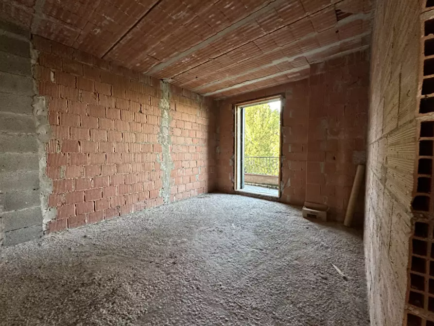 Immagine 13 di Casa quadrifamiliare in vendita  in Via Roma a Due Carrare