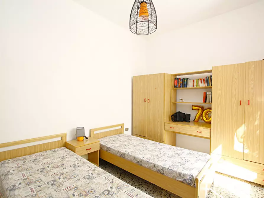 Immagine 13 di Casa indipendente in vendita  in Via Montecassino a Parabita