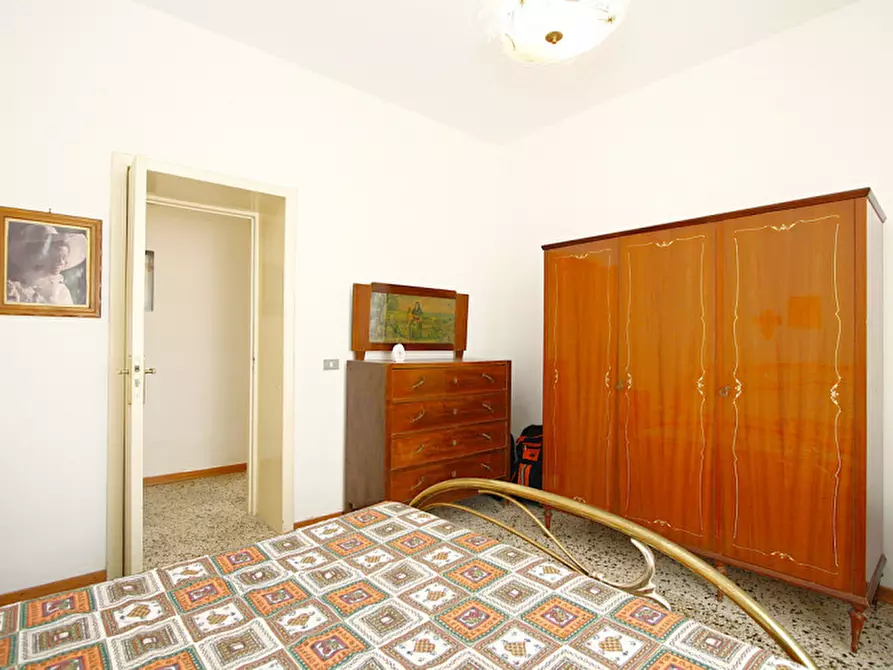 Immagine 16 di Casa indipendente in vendita  in Via Montecassino a Parabita