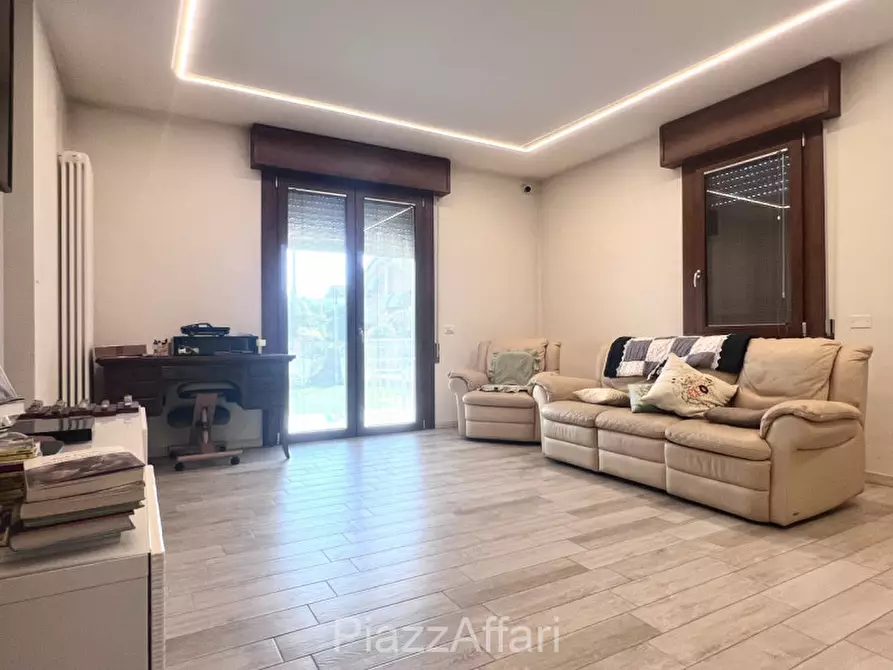 Immagine 11 di Casa bifamiliare in vendita  in Via Don Bosco a Brugine