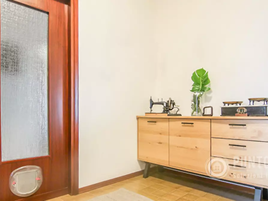 Immagine 4 di Appartamento in vendita  in Via Umbria a Bussolengo